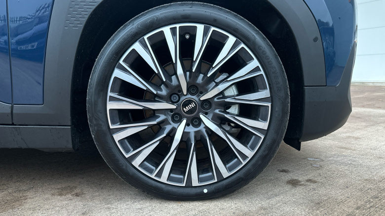 MINI Aceman 135kW E Exclusive 43kWh 5dr Auto Electric Hatchback